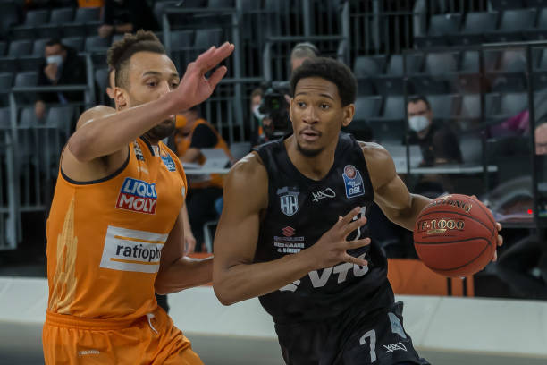 员的成见 员的成见